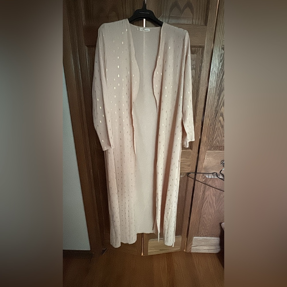 Elegant Cream Long Cardigan/ kimono / abaya